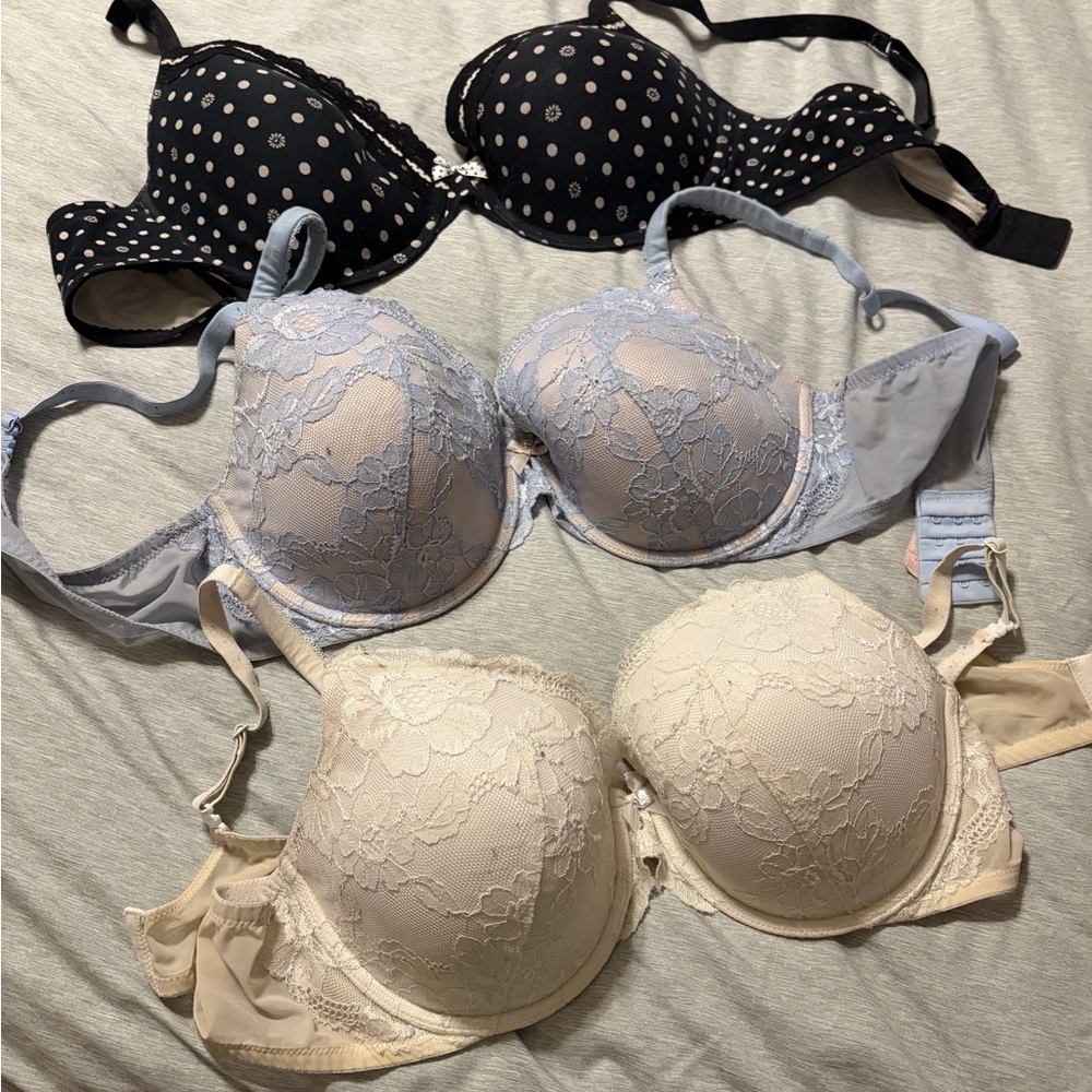 Victoria’s Secret Underwire Bra Set - Black, Light Blue, Cream